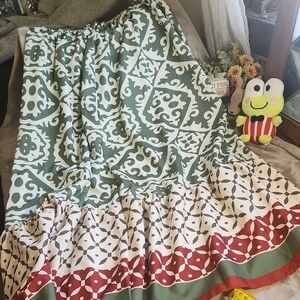 Super Light, Flowing Maxi Green and Red Patterned Skirt